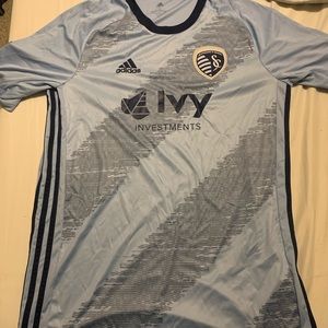 Adidas x Sporting Kansas City Home Shirt 2019
Soccer Jersey
Mens L